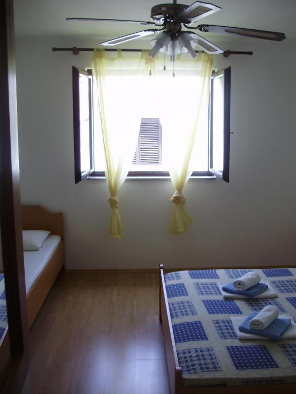 Villa Welcome Vrboska Ruang foto