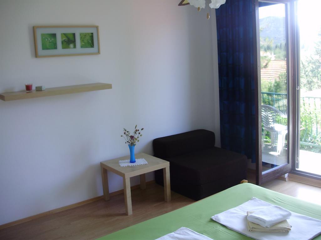 Villa Welcome Vrboska Ruang foto